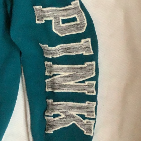 PINK 1/4 Zip Women’s Sweatshirt Size XSmall raised sewn letters on one sleeve - Picture 4 of 7